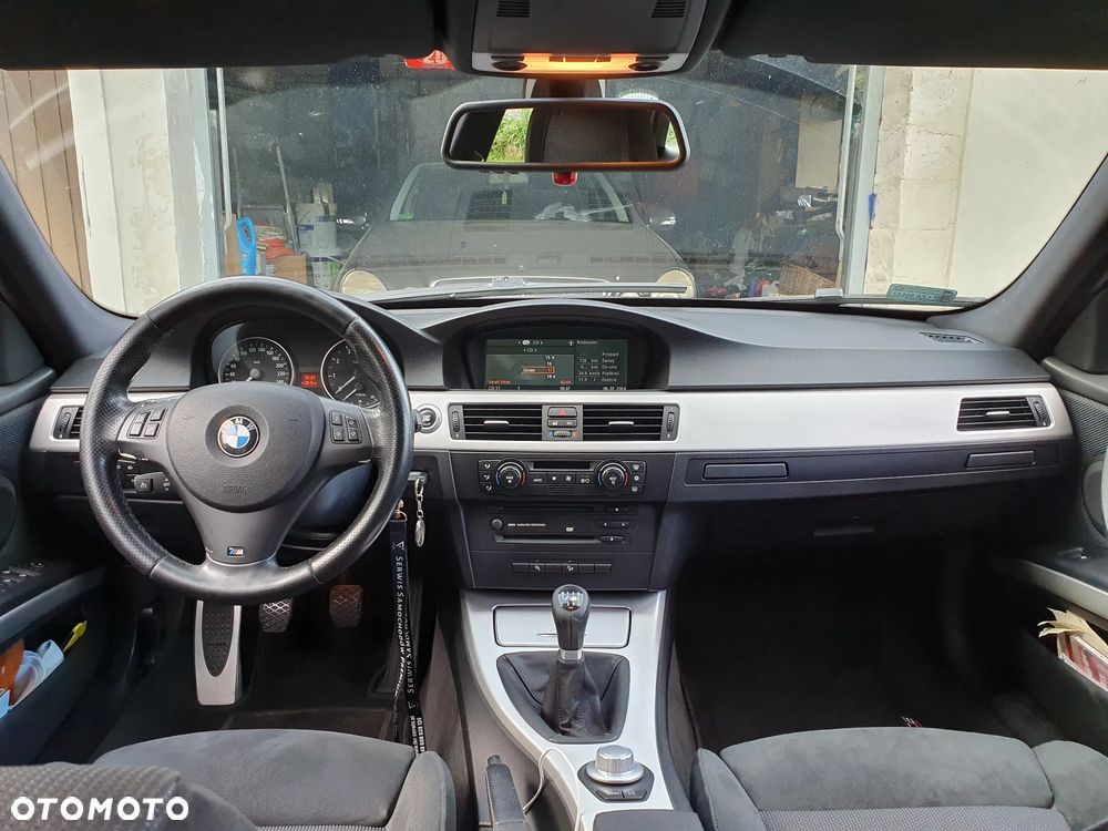 BMW Seria 3 330xi - 6