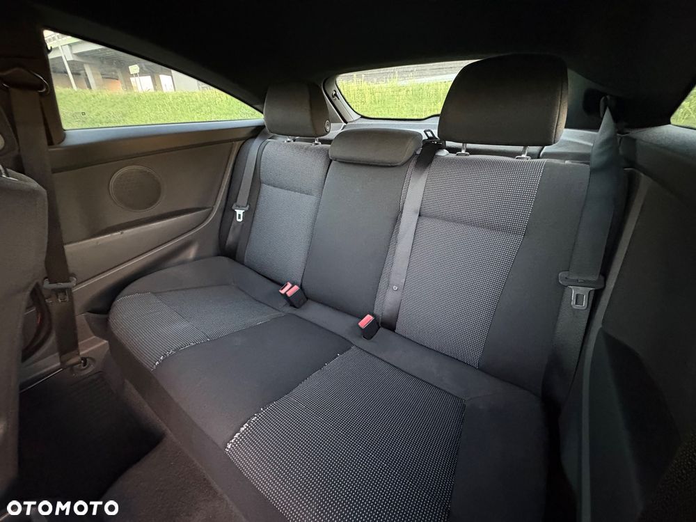 Opel Astra 1.8 Sport - 24