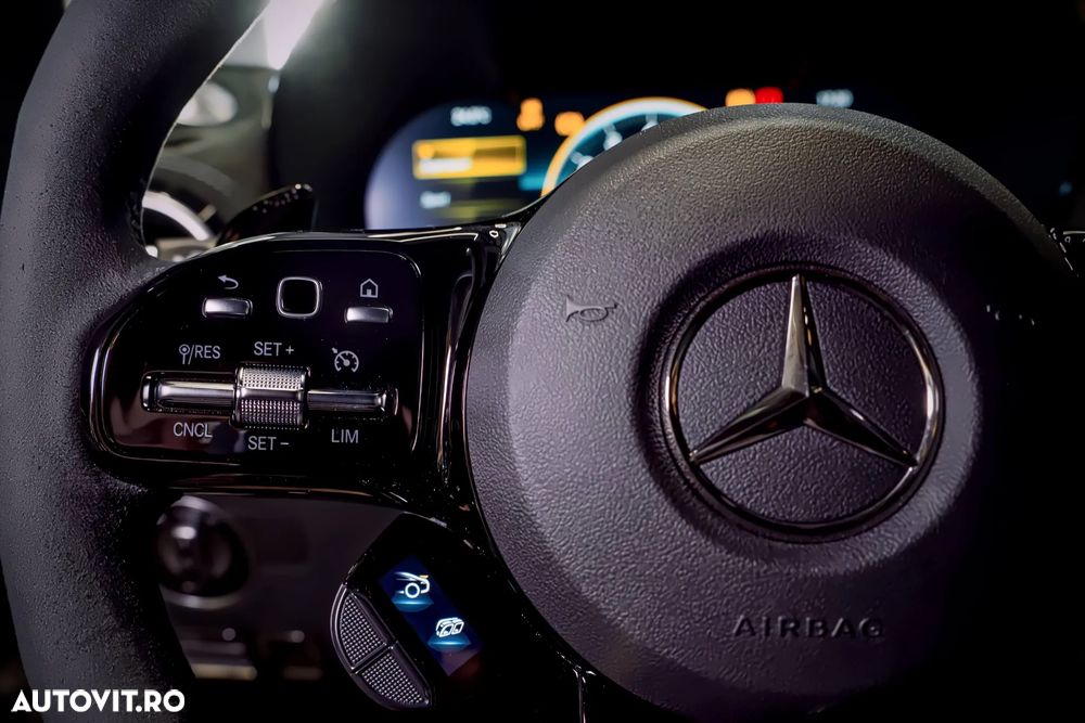 Mercedes-Benz AMG GT - 23