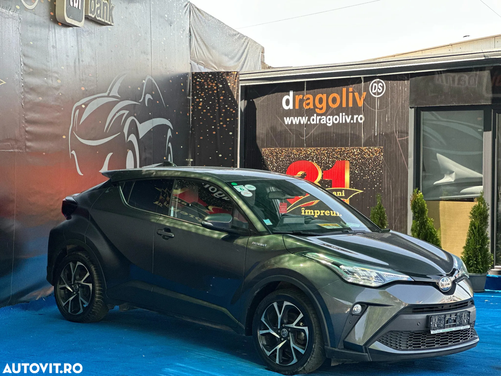 Toyota C-HR 1.8 HEV 140 CP 4x2 CVT Dynamic - 2