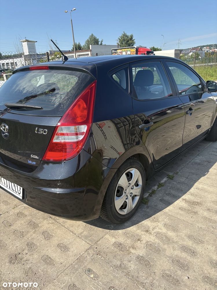 Hyundai i30 1.4 Base - 8