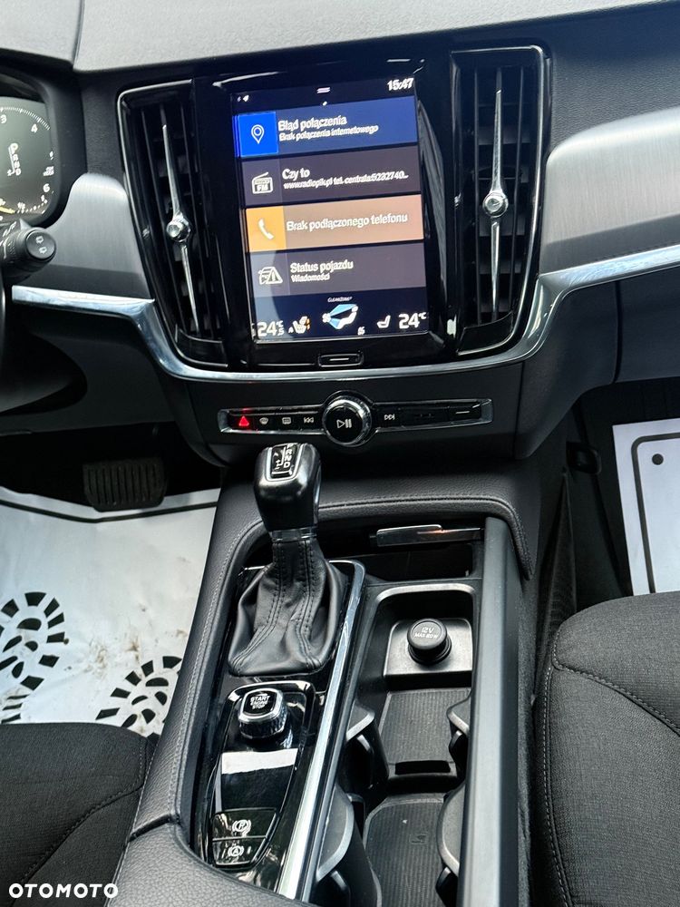 Volvo V90 D3 AWD Geartronic Momentum - 9