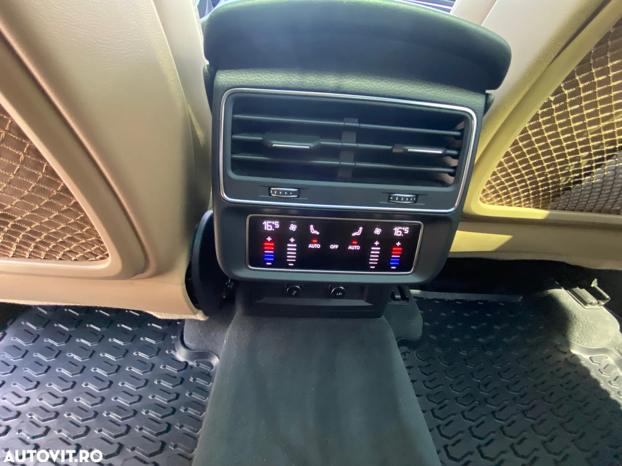 Audi Q8 3.0 50 TDI quattro Tiptronic MHEV - 24