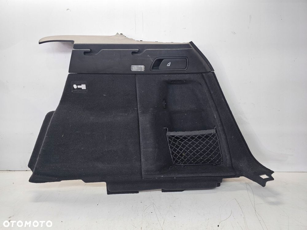 BOCZEK BAGAŻNIKA PRAWY AUDI Q5 8R 8R0863880L - 1