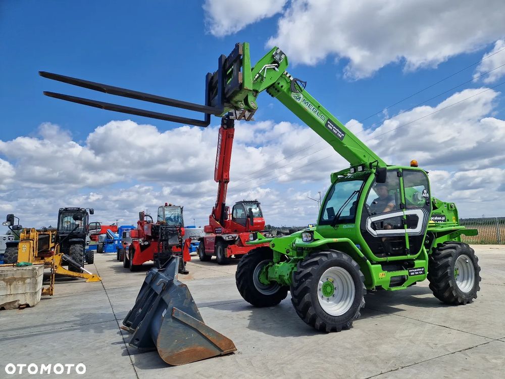 Merlo P72.10 M469 - 6
