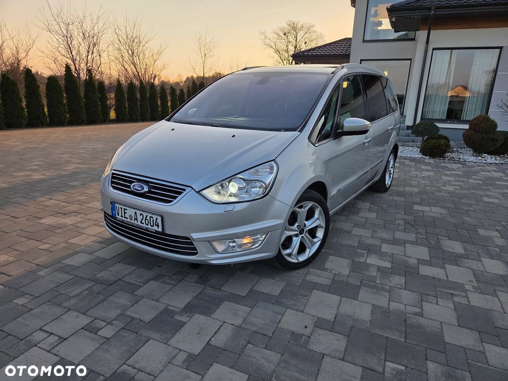 Ford Galaxy 2.2 TDCi DPF Titanium - 4