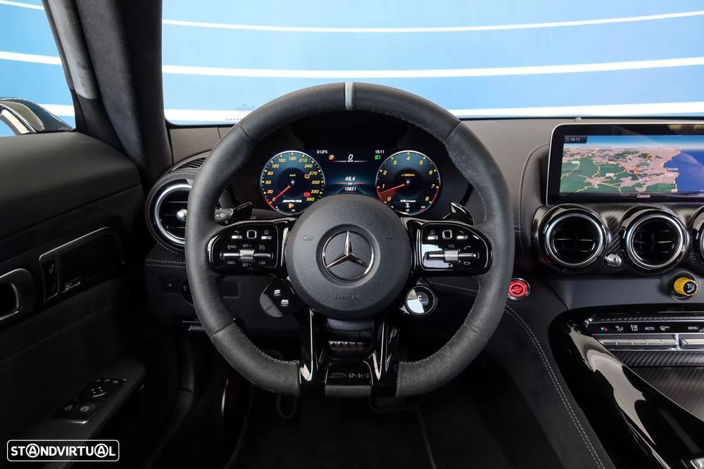 Mercedes-Benz AMG GT R - 8