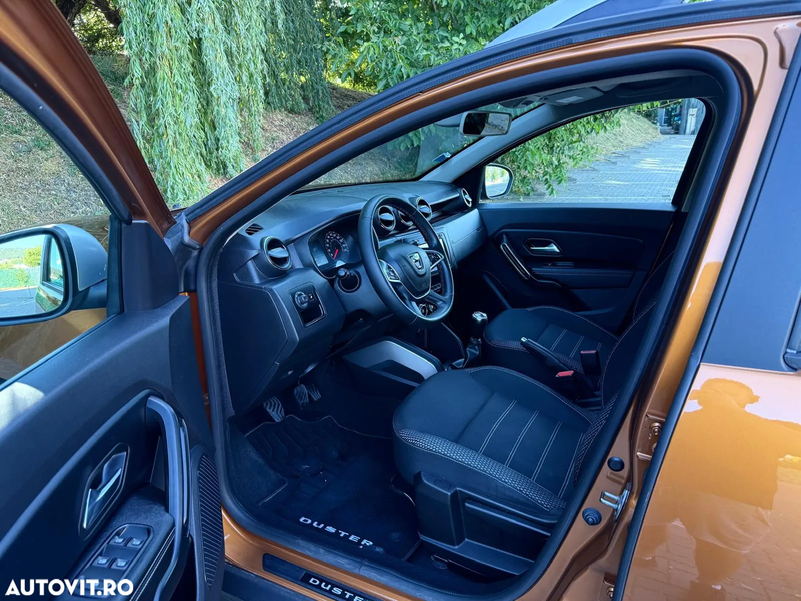 Dacia Duster 1.2 TCe Prestige jante 17" - 17