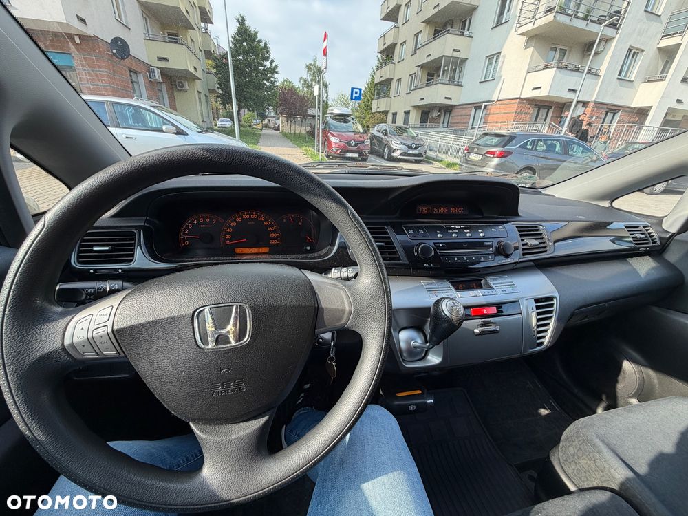 Honda FR-V 1.7 Comfort - 13
