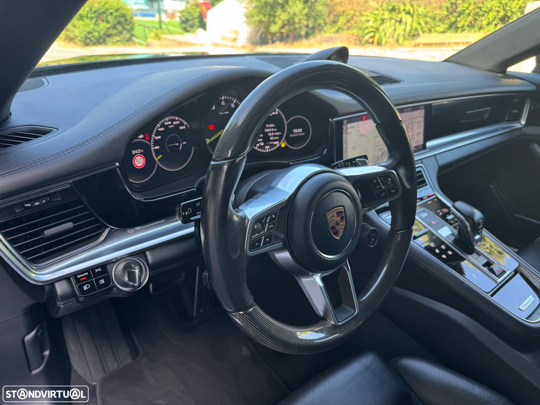 Porsche Panamera Sport Turismo 4 E-Hybrid - 18
