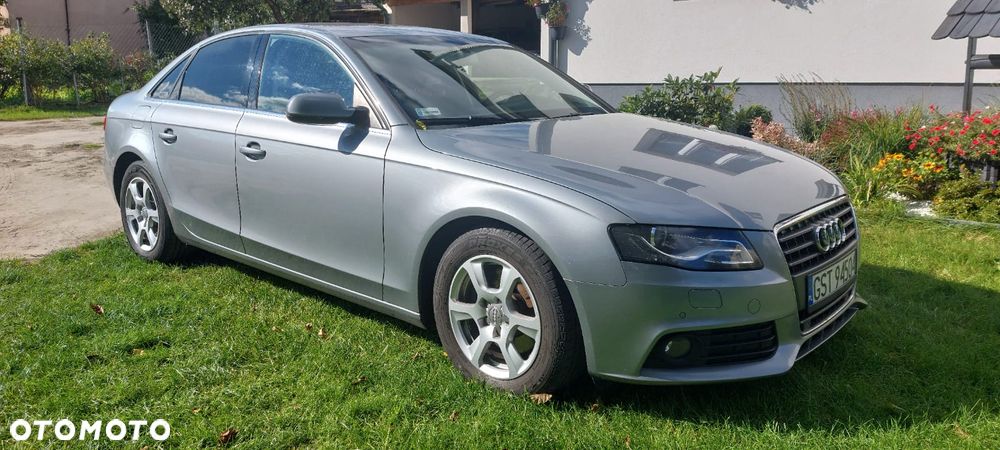 Audi A4 Limousine - 6