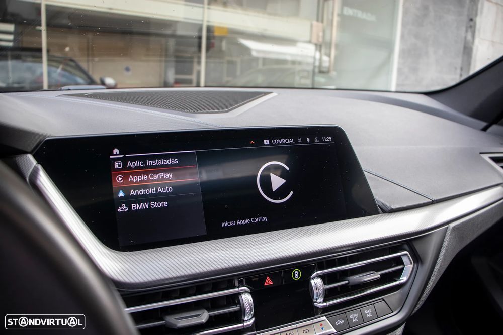 BMW M135i xDrive - 33