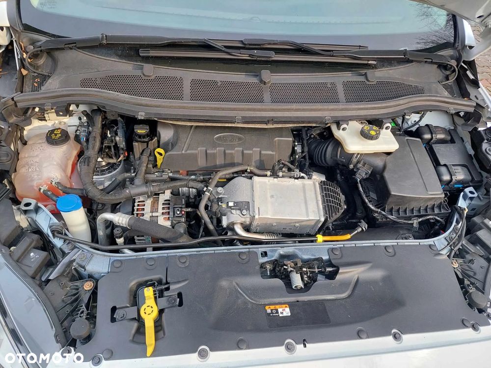 Ford S-Max - 17