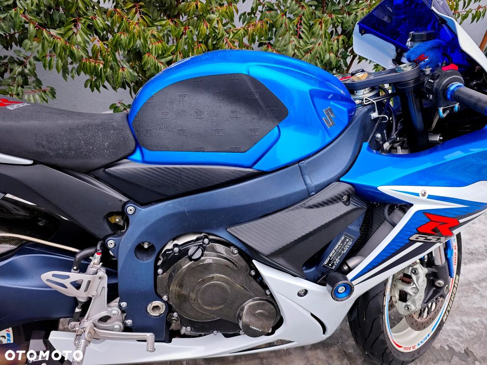 Suzuki GSX-R - 20