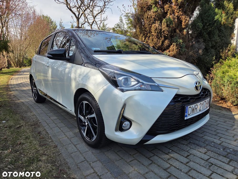 Toyota Yaris 1.5 Selection - 1