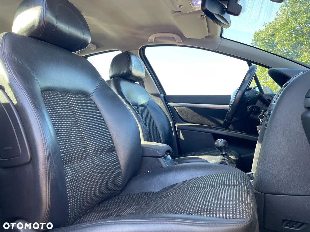 Peugeot 407 2.0 HDi Premium - 23