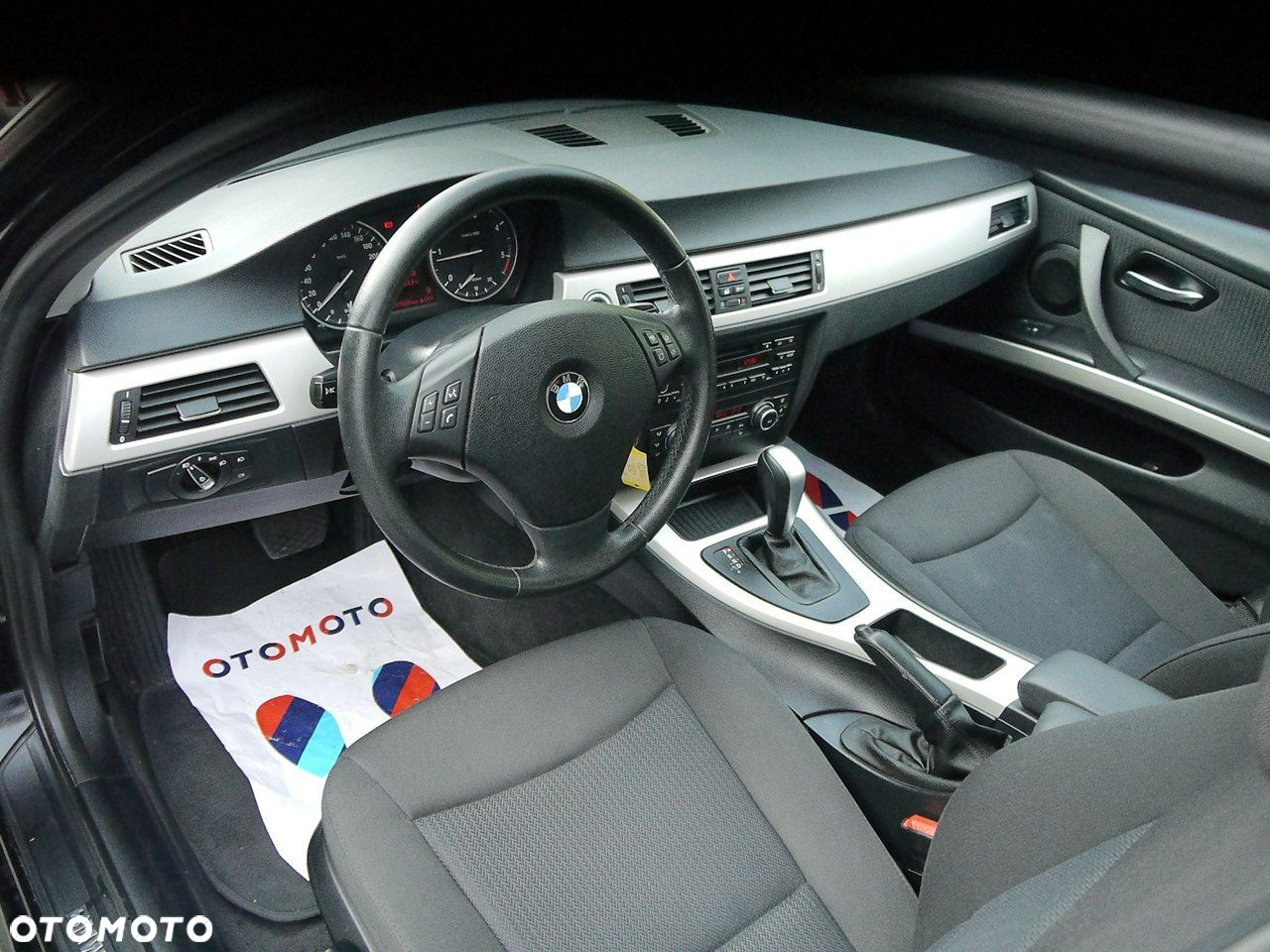 BMW Seria 3 318d - 20