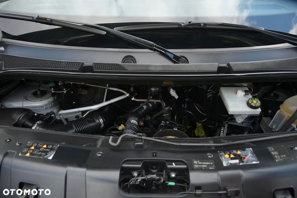 Renault MASTER 2.3 dCi 150KM * KONTENER * SUPER STAN! - 32