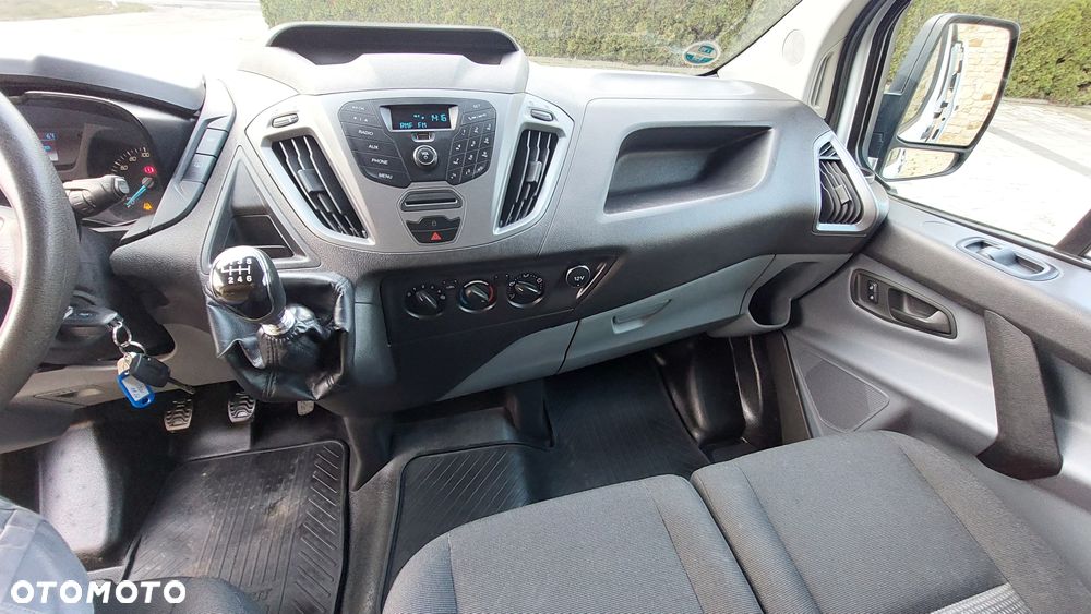 Ford Transit Custom - 8