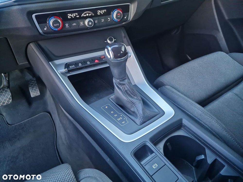 Audi Q3 Sportback - 15