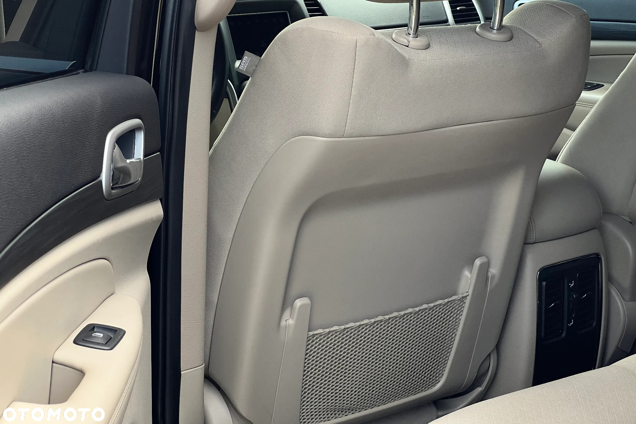 Jeep Grand Cherokee 3.6 V6 Laredo - 17