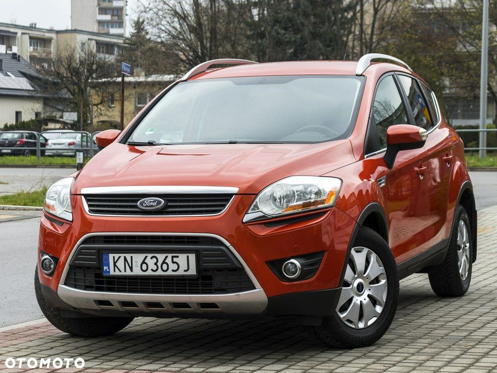 Ford Kuga 2.0 TDCi 2x4 Titanium - 1