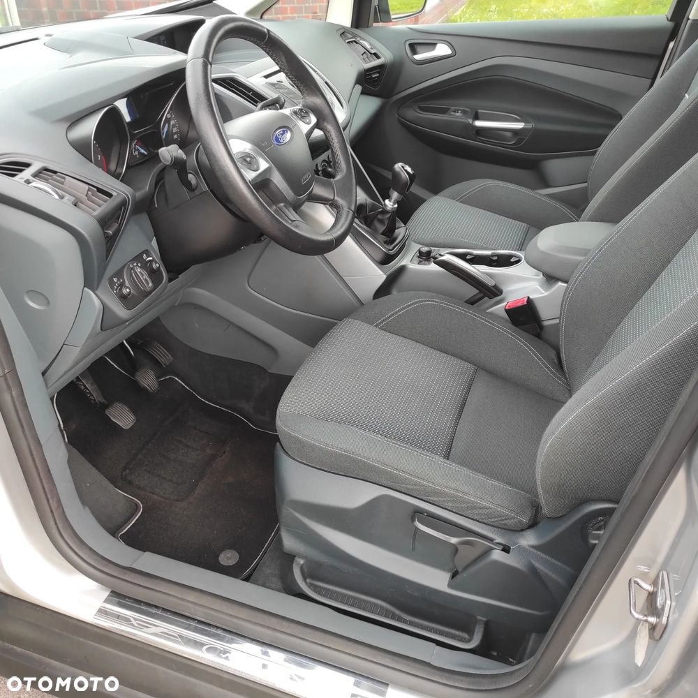 Ford C-MAX - 13