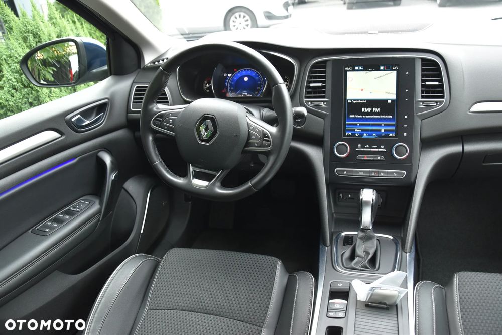 Renault Megane ENERGY TCe 160 EDC BOSE EDITION - 13