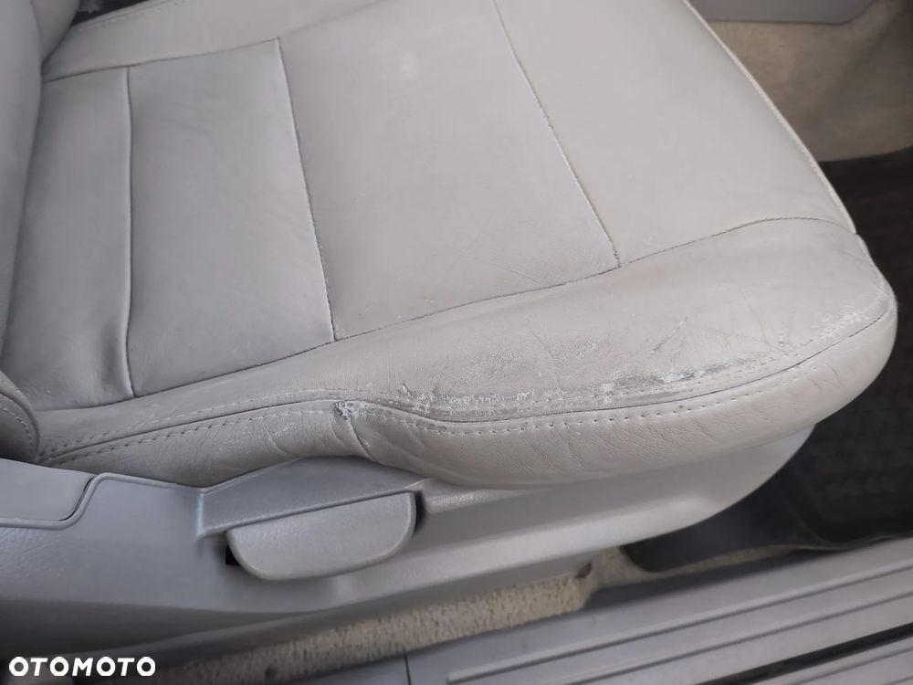 Kia Sorento - 25