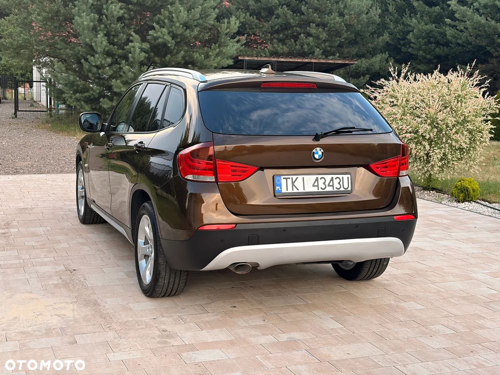 BMW X1 xDrive20d - 15