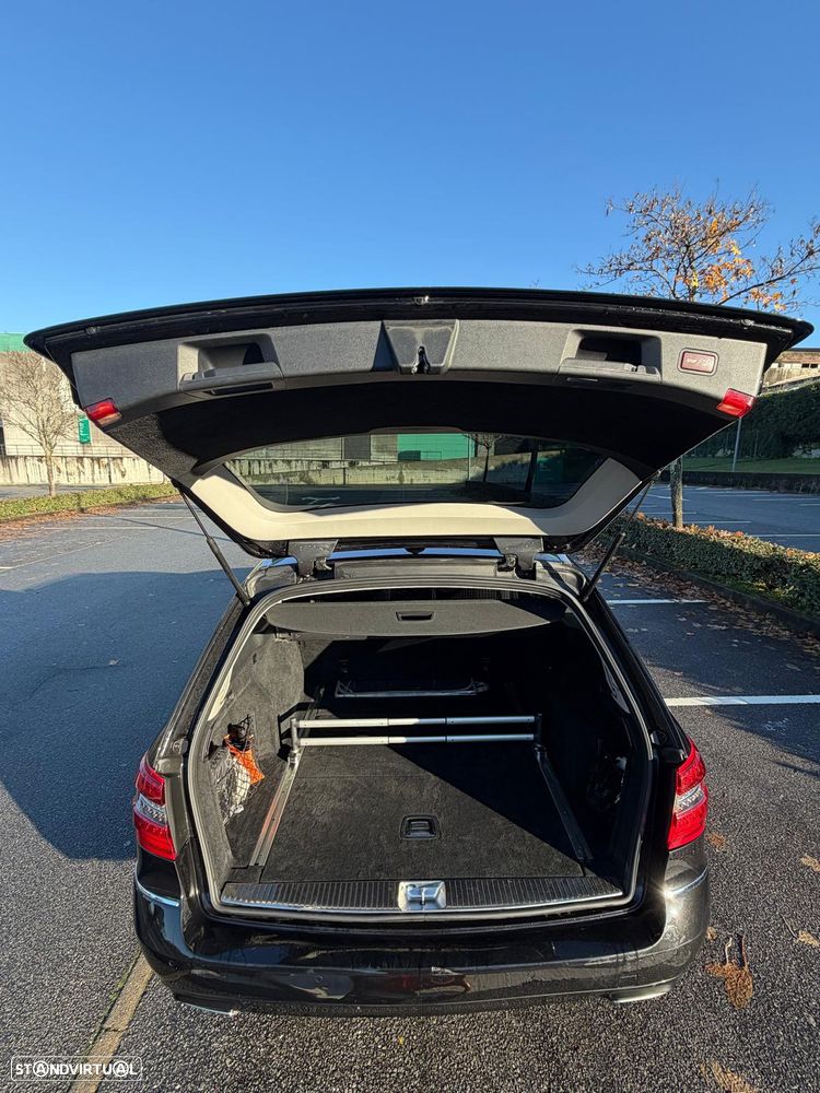 Mercedes-Benz E 220 CDi Classic BE 139g Auto. - 5