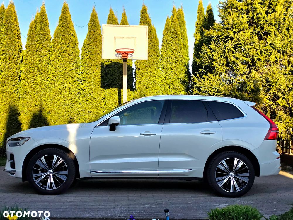 Volvo XC 60 B5 B AWD Plus Bright - 3