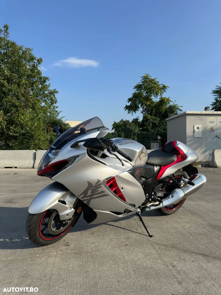 Suzuki GSX 1300R Hayabusa - 8