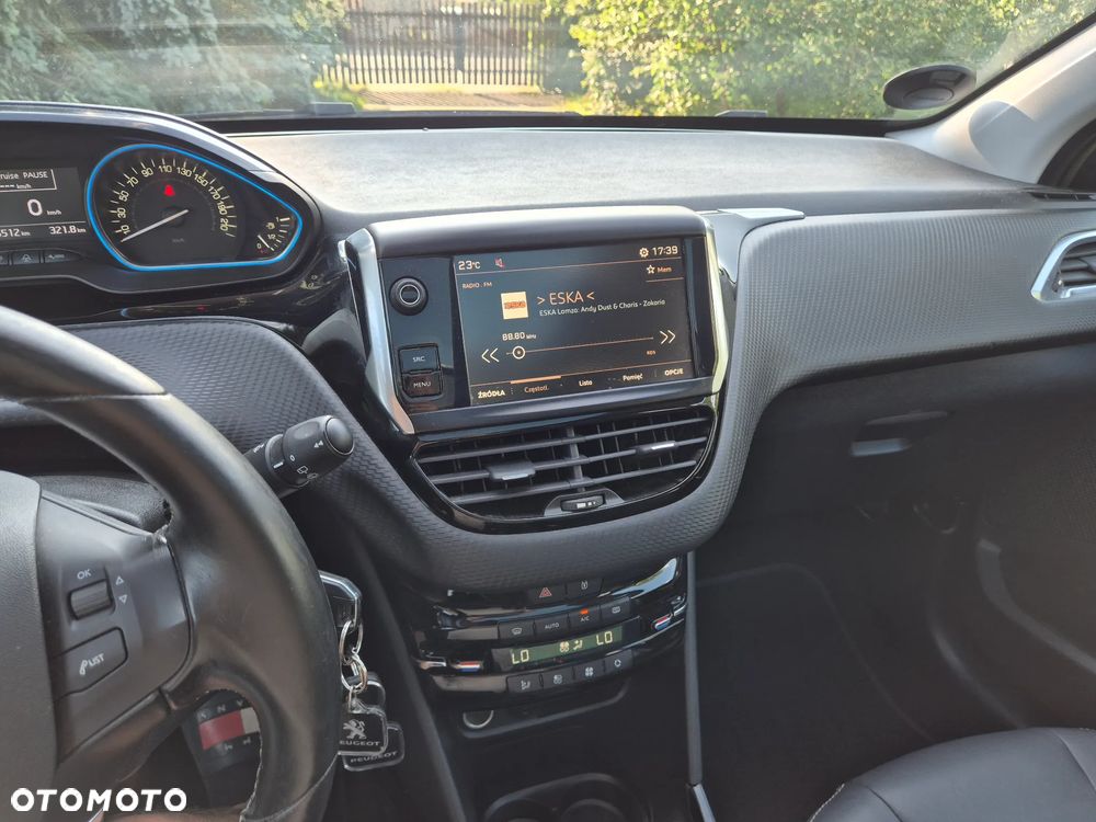 Peugeot 2008 - 15