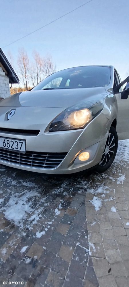 Renault Scenic 1.4 16V TCE Privilege - 25