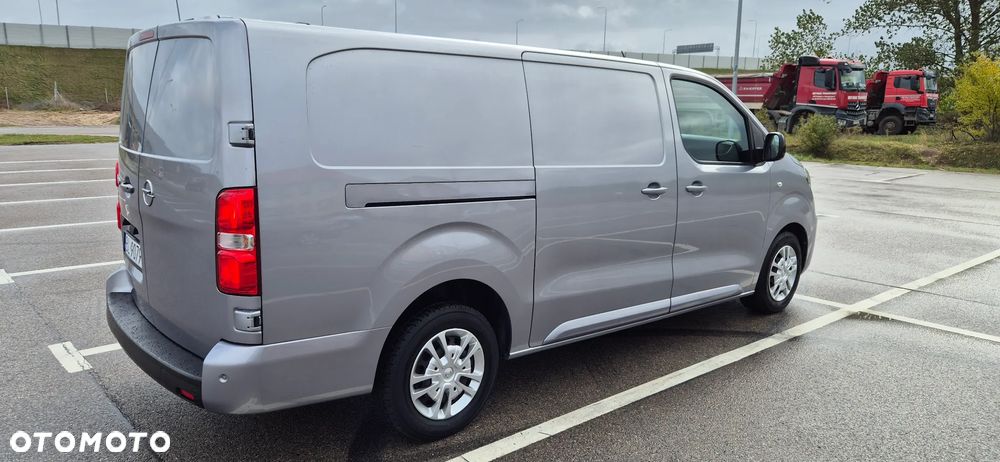 Opel Vivaro - 8
