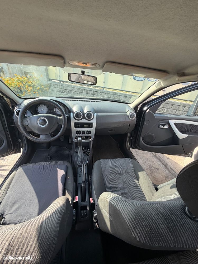 Dacia Sandero 1.5 dCi Confort - 6