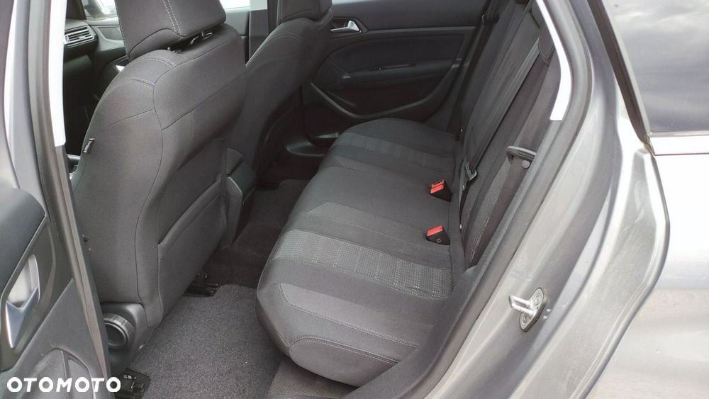 Peugeot 308 - 6