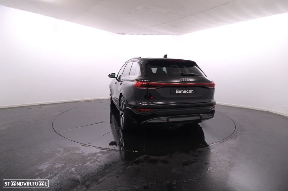 Audi Q6 e-tron - 6