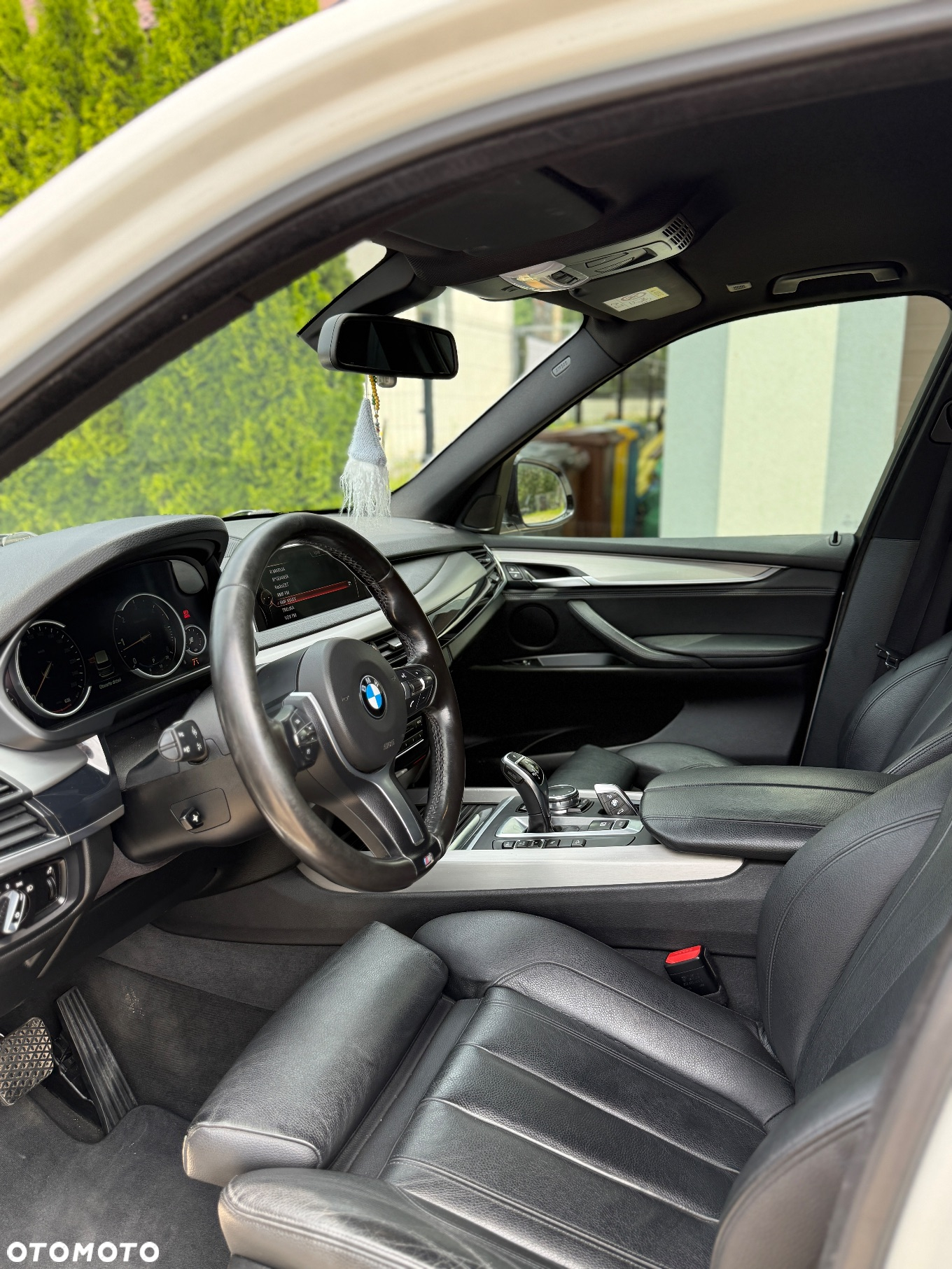 BMW X5 xDrive40d - 11