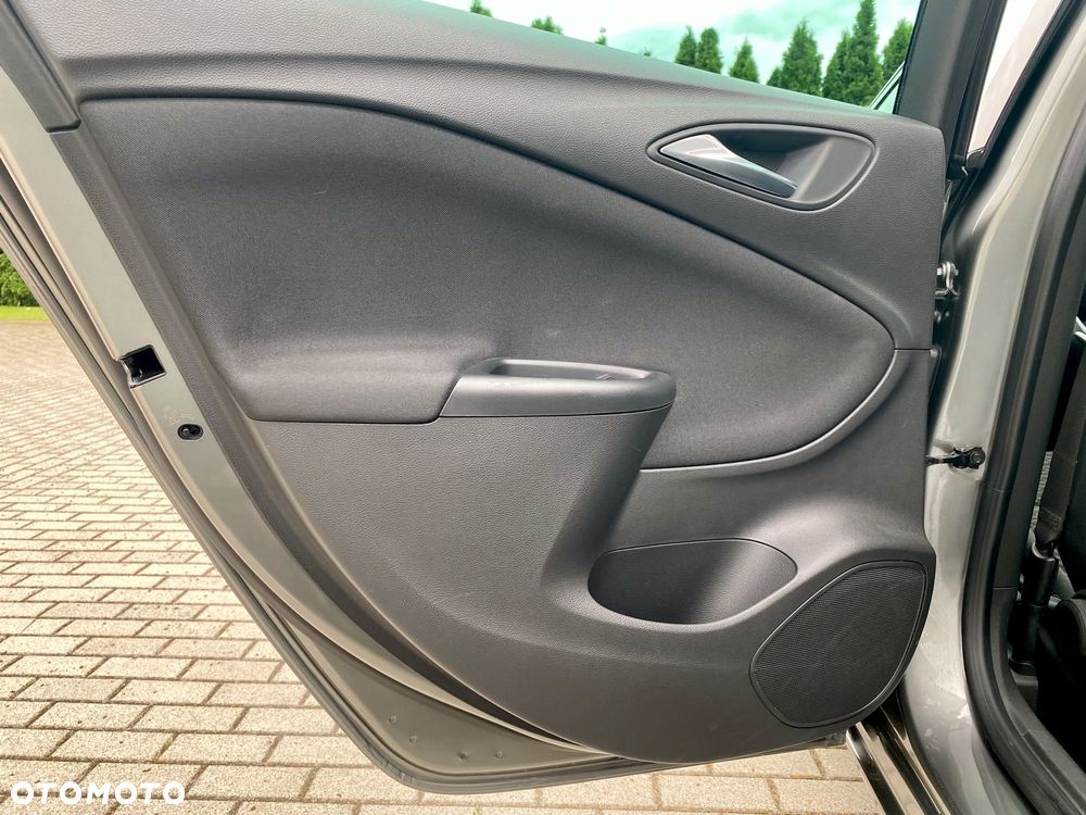 Opel Astra 1.4 Turbo Edition - 29