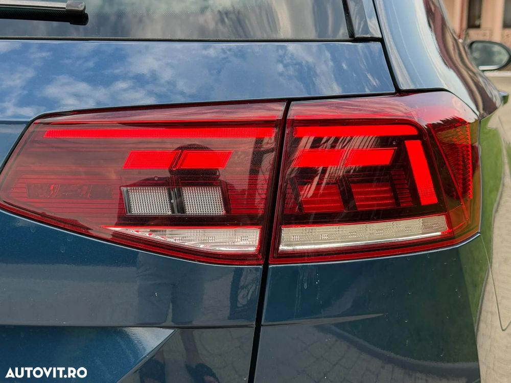 Volkswagen Passat 2.0 TDI SCR DSG Elegance - 24