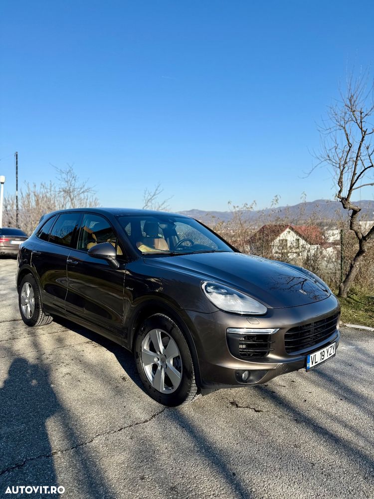 Porsche Cayenne - 22