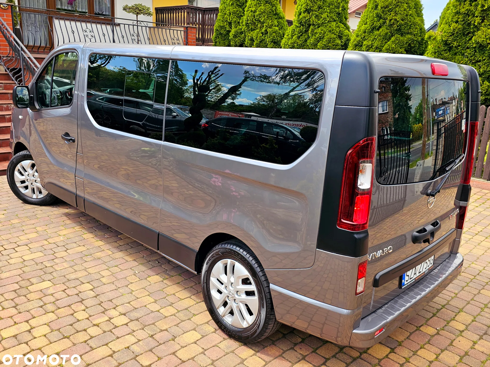 Opel Vivaro Tourer 1.6 CDTI L2 - 4