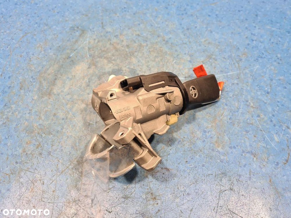 TOYOTA AVENSIS T27 LIFT 2012 STACYJKA. 2965-3453 - 7