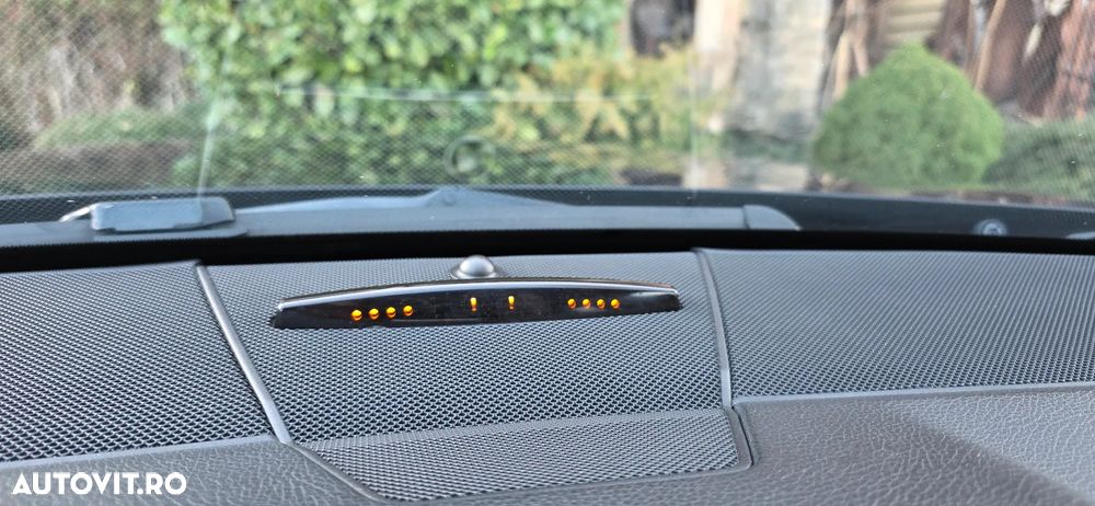 Mercedes-Benz E - 14