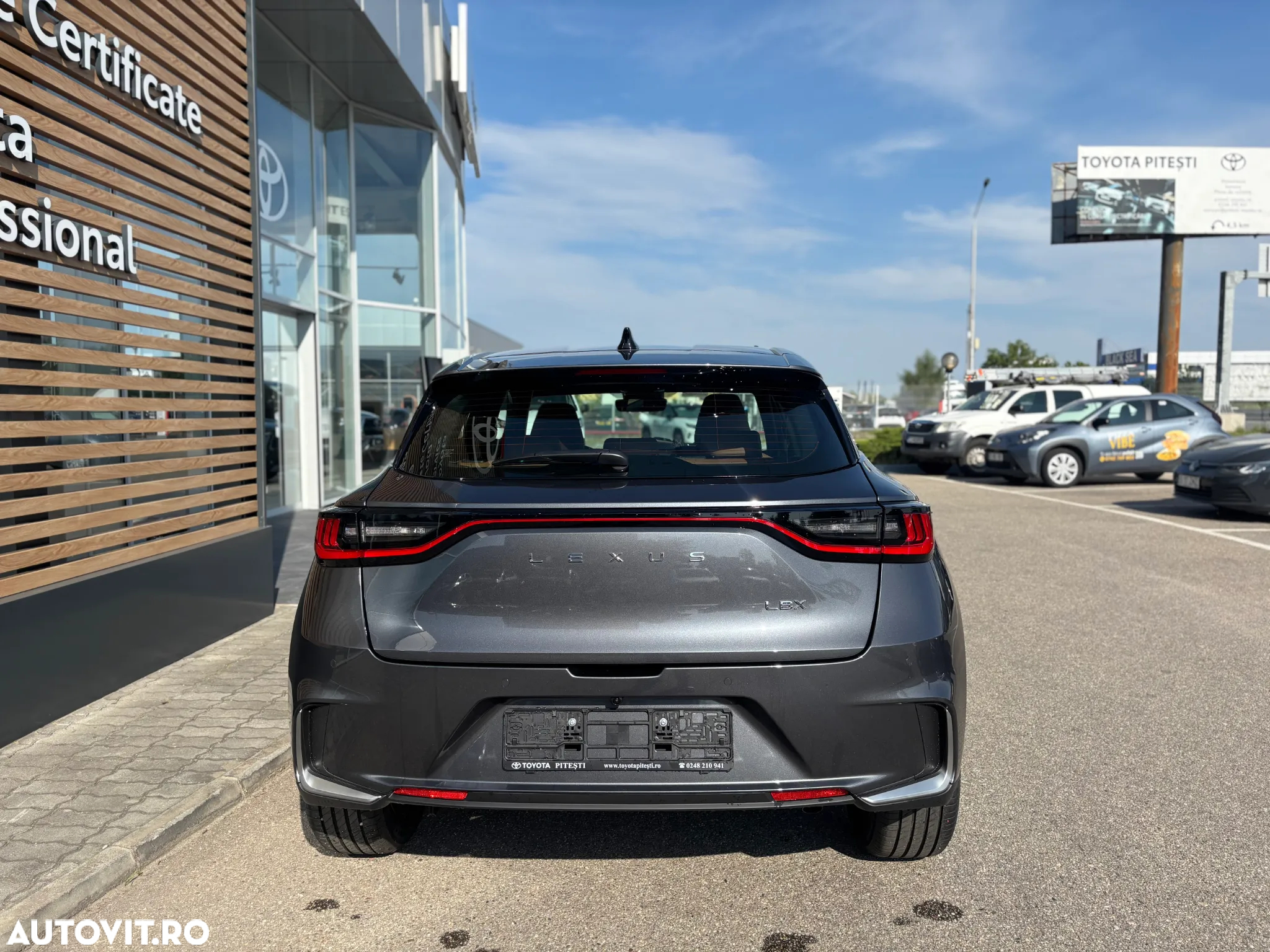 Lexus LBX 1.5 HEV 4x2 CVT Relax - 7