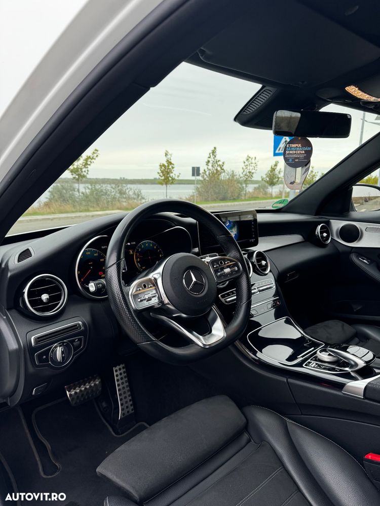 Mercedes-Benz C 300 e 9G-TRONIC AMG Line - 8