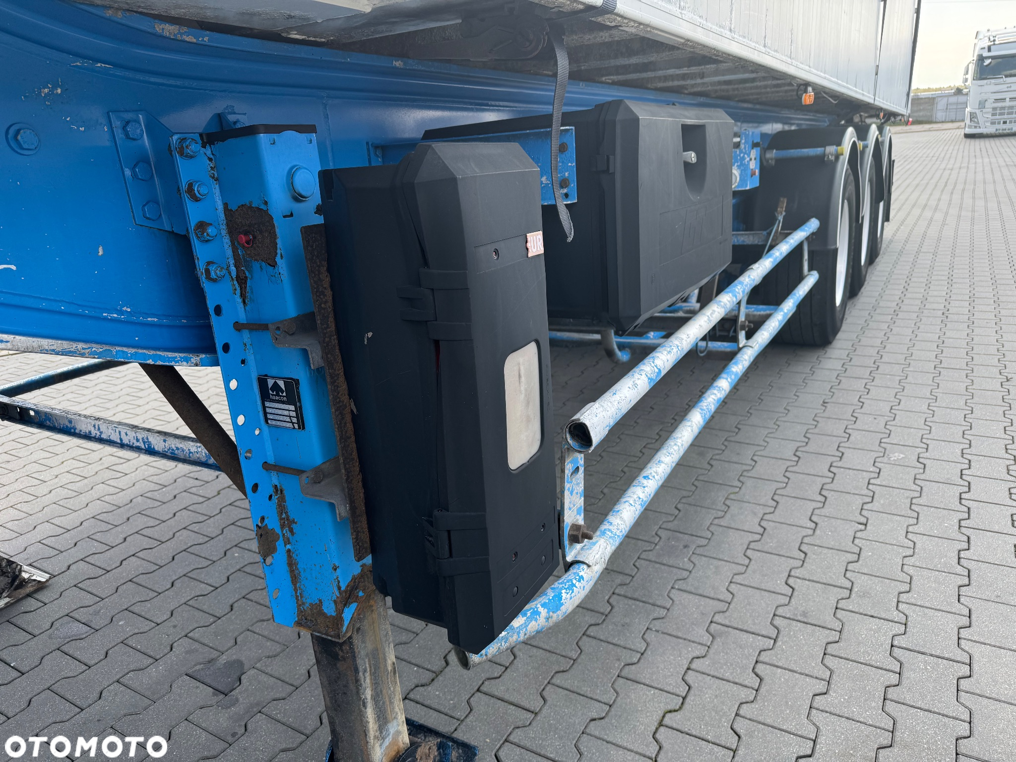 Benalu Optiliner 75m3 ALUMINIOWA OSIE SMB IMPORT FRANCE - 17