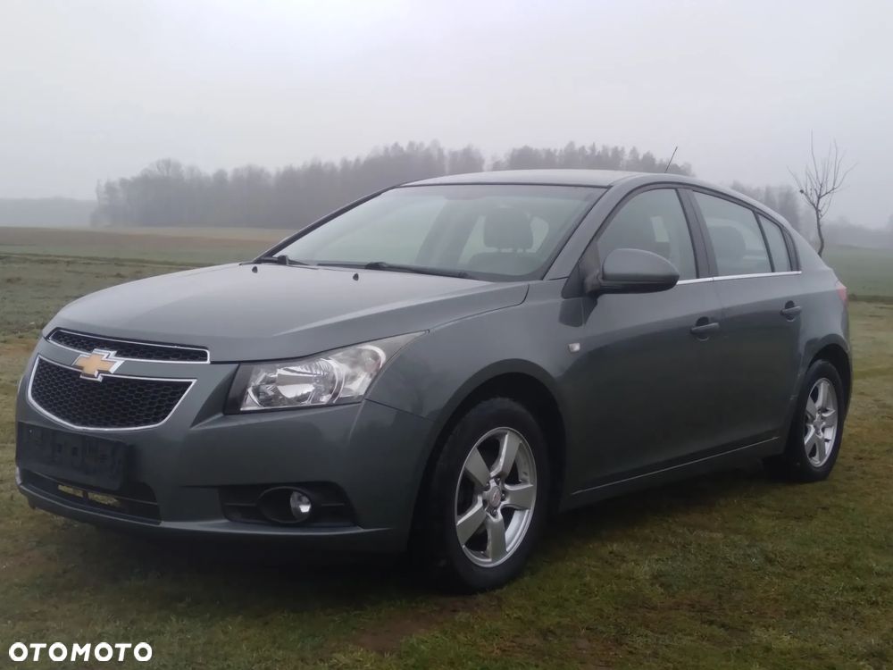 Chevrolet Cruze - 1